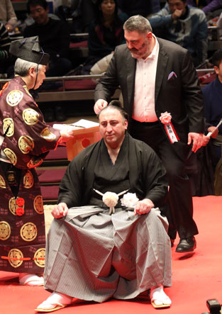 Kokkai takes a snip