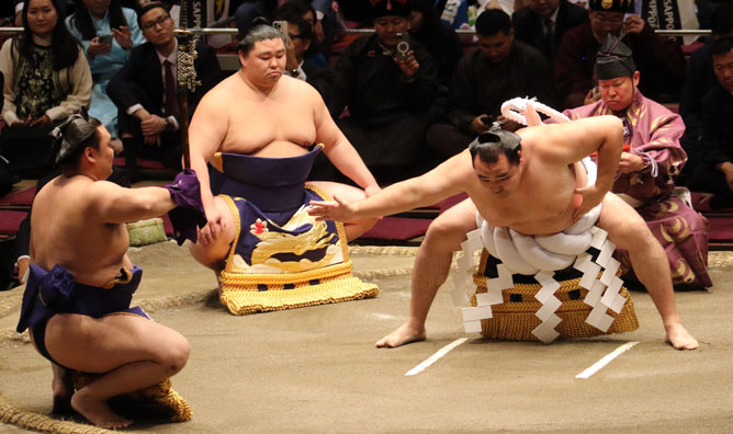 What Do Sumo Wrestlers Wear? Every Piece of Sumo Clothing, by Rank
